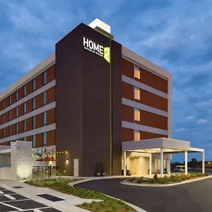 Hotel Home2 By Hilton Airport
