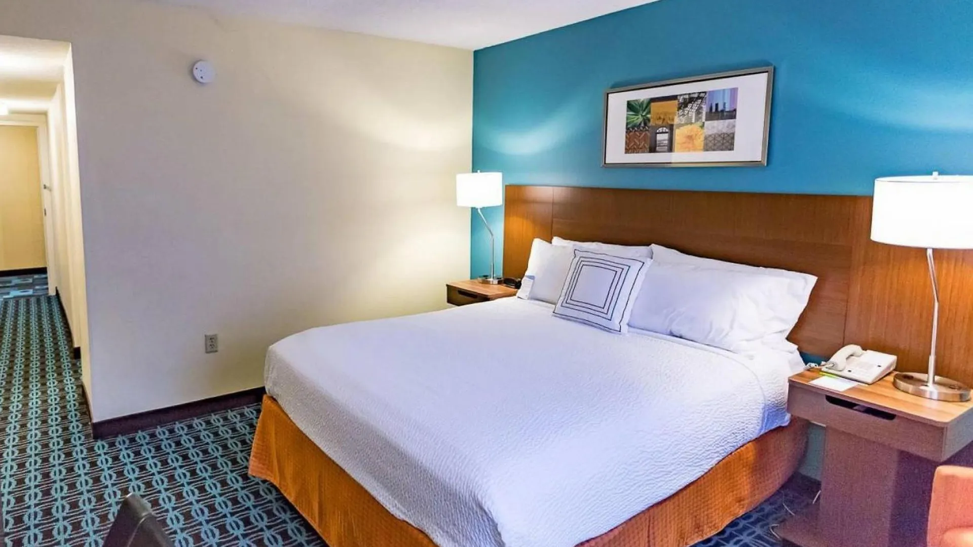 Fairfield Inn Charlotte Northlake Hotel