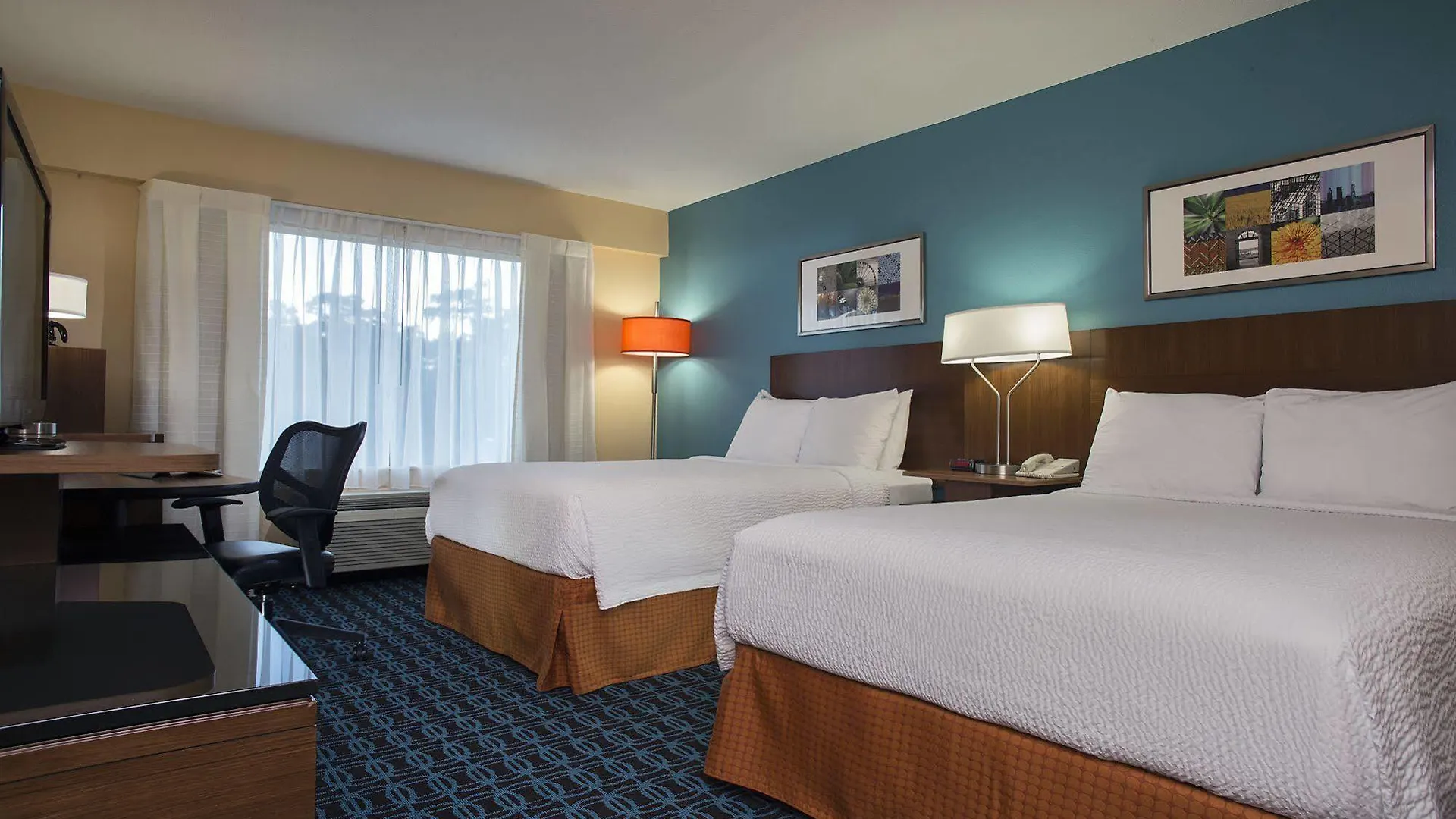 Fairfield Inn Charlotte Northlake Hotel