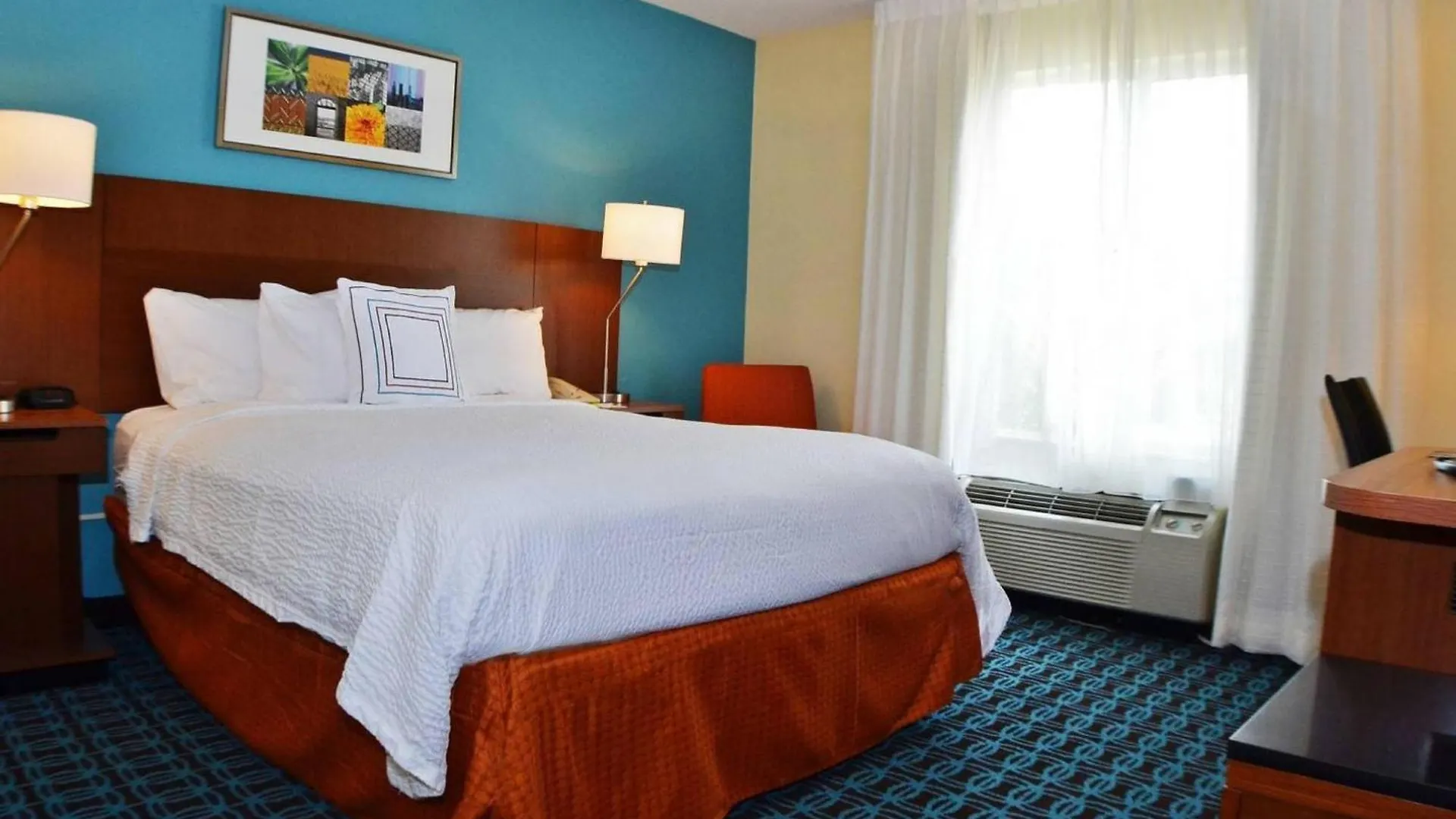 Fairfield Inn Charlotte Northlake Hotel